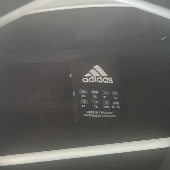 Brand new Adidas Runfalcon 2.0 Size 12 and matching XL jacket - Picture 9 of 12